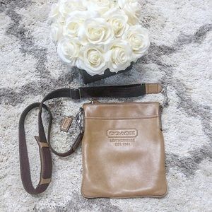 Vintage Coach Crossbody small messenger bag